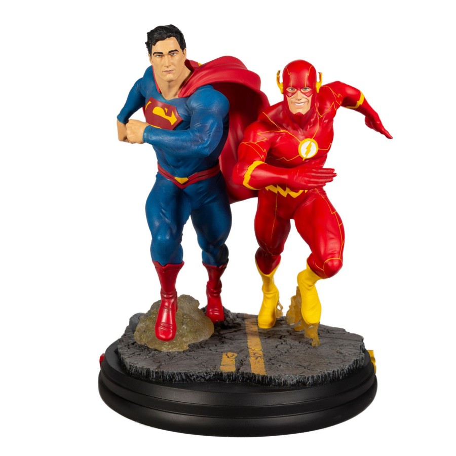 Dc Multiverse DC Direct | Superman Vs The Flash Dc Battle Resin Statue