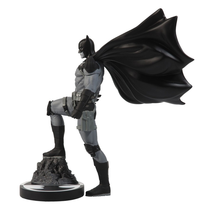 Dc Multiverse DC Direct | Batman Black & White-Batman By Mitch Gerads (Dc Direct) Resin Statue (Pre-Order Ships February)