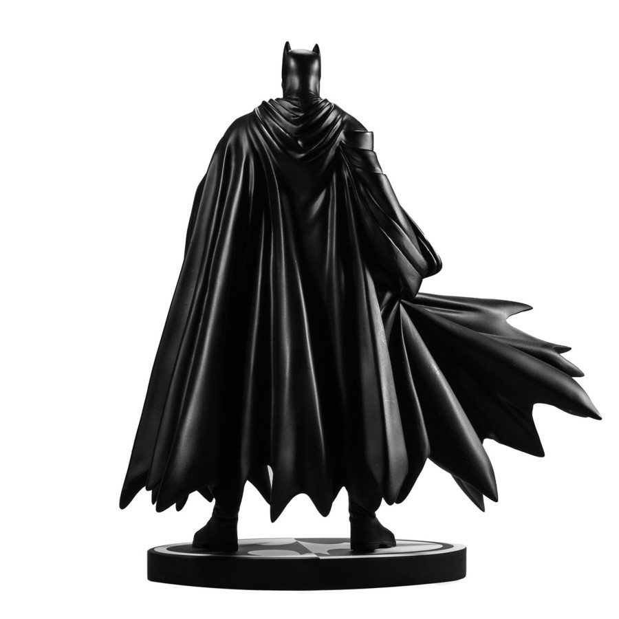 Dc Multiverse DC Direct | Batman Black & White-Batman By Lee Weeks Resin Statue